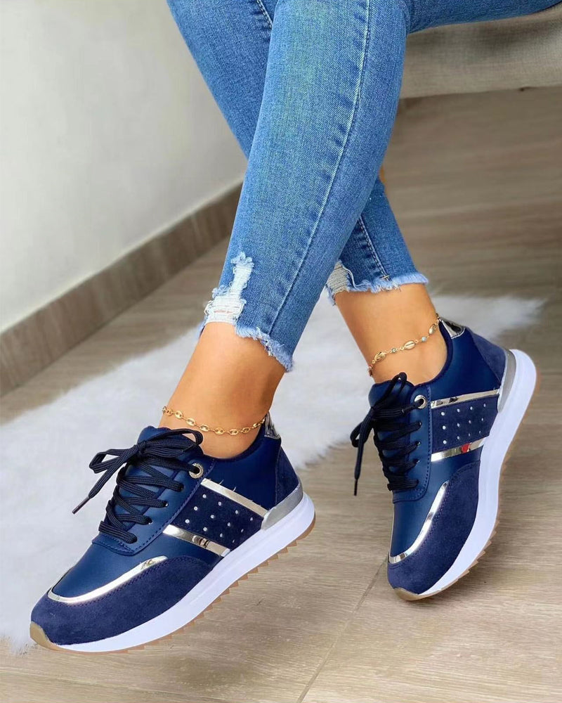 Sportieve dames sneakers met subtiele accenten – casual en comfortabel