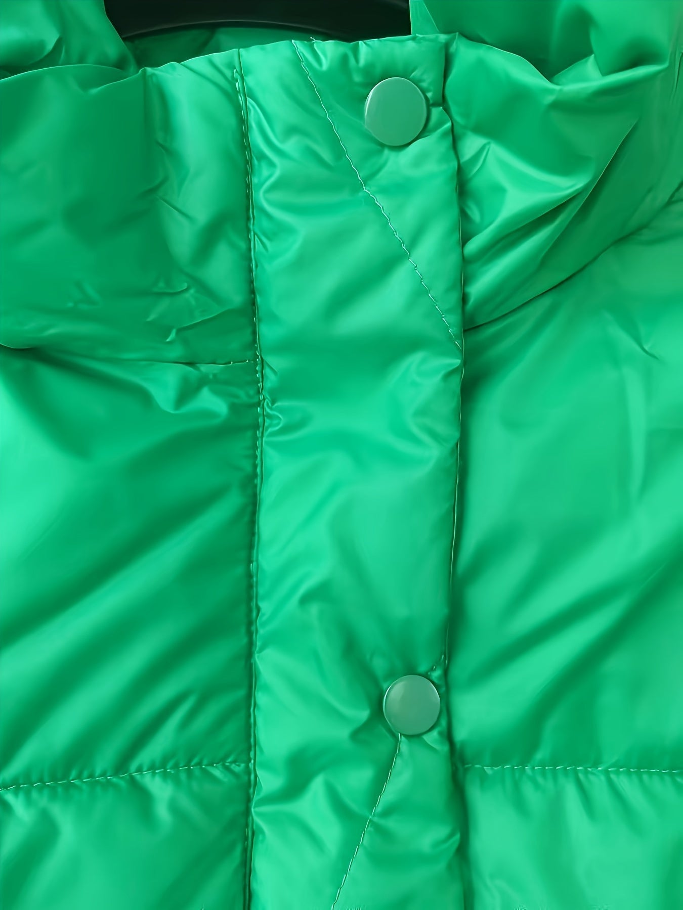 Livia | Korte warme winterjas met capuchon voor dames - Afbeelding 10