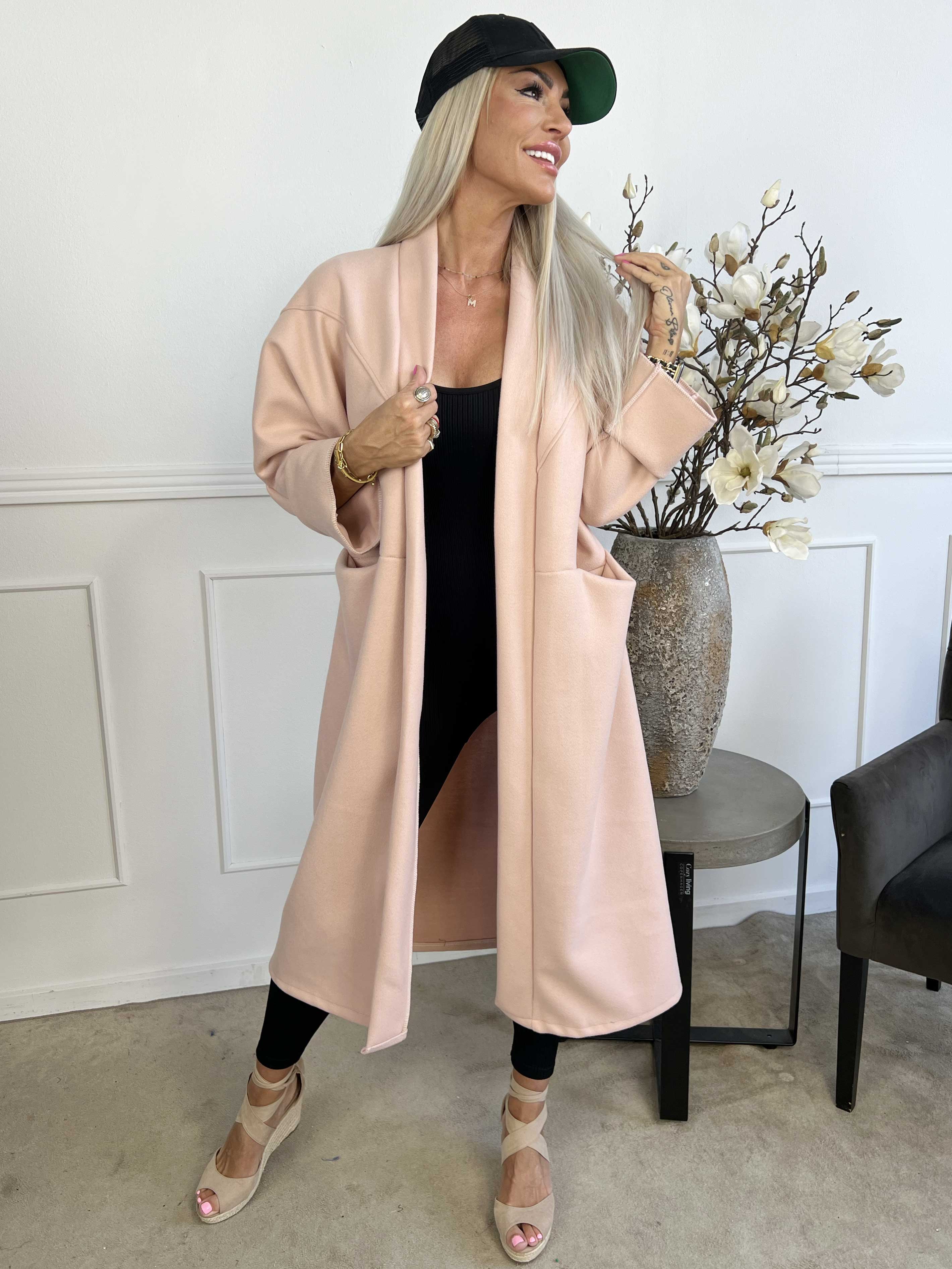 Annah oversized jas – stijlvol en comfortabel - Afbeelding 12